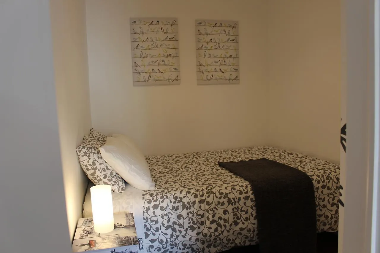 Bairro Alto Studios & Flats By Lisbon Village Apartments 0*,